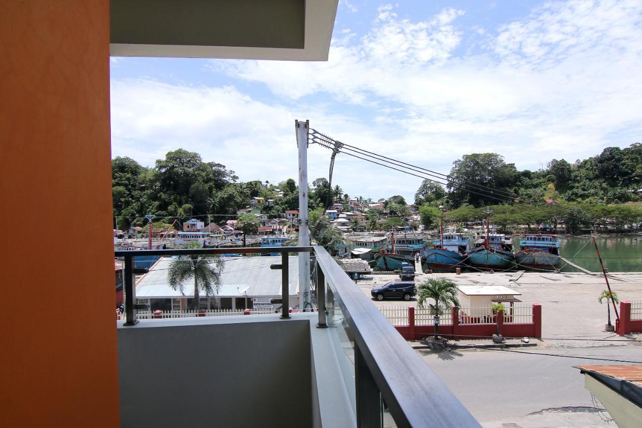 Oyo 592 Budget Hotel By The Harbour Padang Kültér fotó
